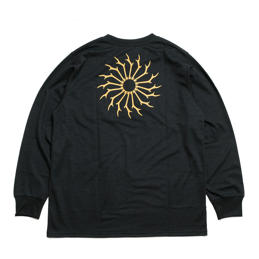 South2 West8 - L/S Round Pocket T-shirt - Circle Horn - RW658